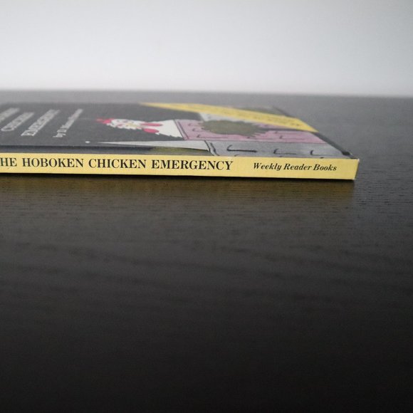 1977 First Edition The Hoboken Chicken Emergency by D. Manus Pinkwater Hardcover - Picture 4 of 8